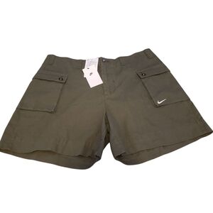 Nike Life Woven P44 Cargo Shorts Army Green FJ7137-325 Men's Size 38 NWT